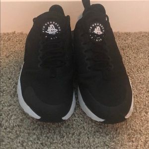 Women’s Air Huarache by Nike